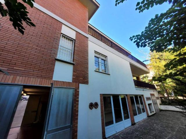 Villa in vendita a Piacenza PC