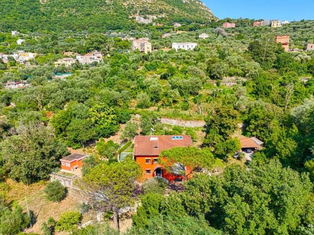Villa in vendita a Piano di Sorrento NA