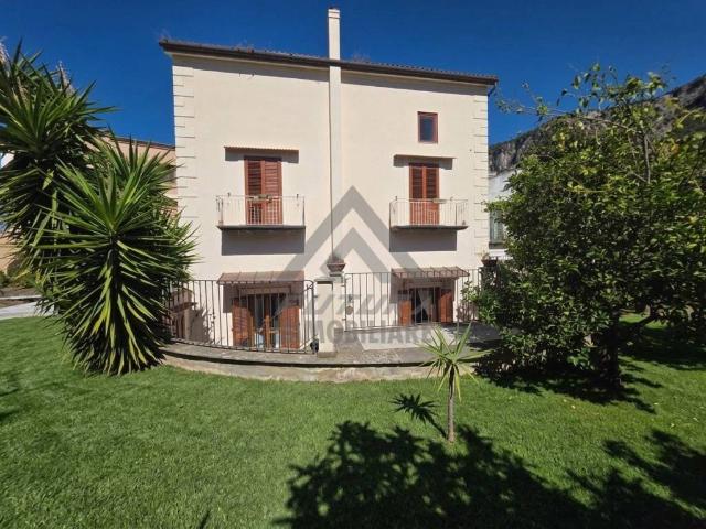 Villa in vendita a Piano di Sorrento NA