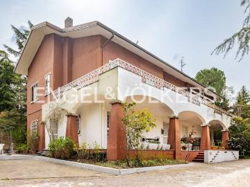Villa in vendita a Pianoro BO