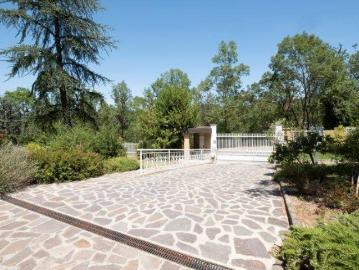 Villa in vendita a Pianoro BO