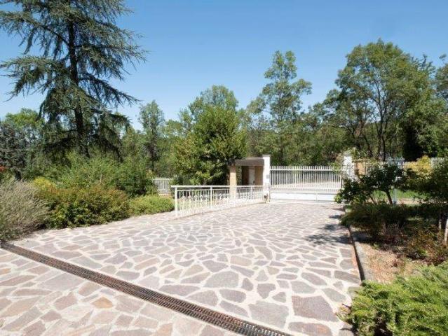 Villa in vendita a Pianoro BO