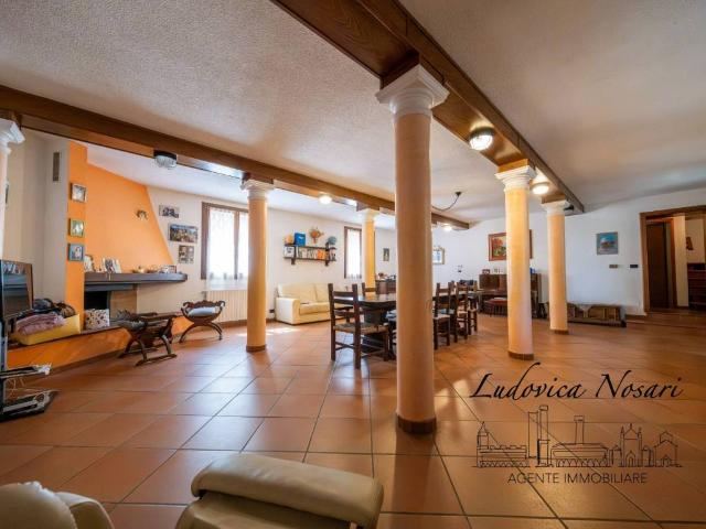 Villa in vendita a Pianoro BO