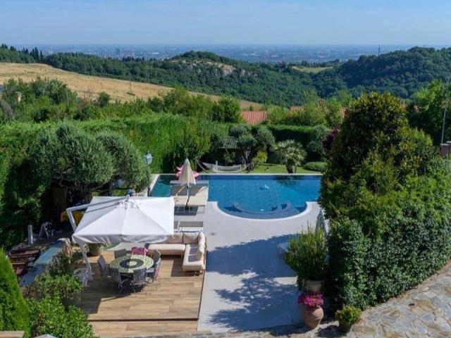 Villa in vendita a Pianoro BO