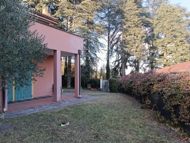Villa in vendita a Pianoro BO