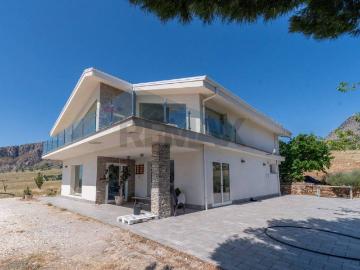 Villa in vendita a Piana degli Albanesi PA