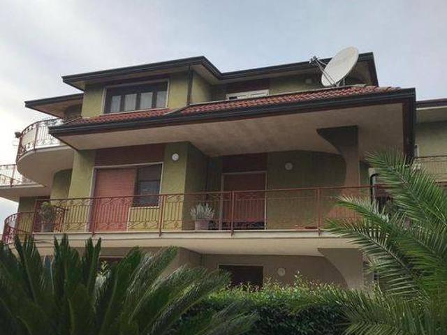 Villa in vendita a Piana di Monte Verna CE