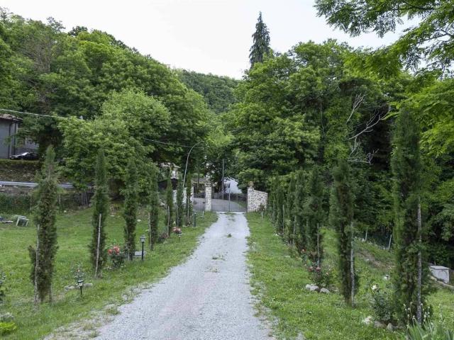 Villa in vendita a Piancastagnaio SI