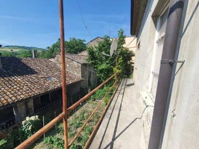 Villa in vendita a Pianello Val Tidone PC