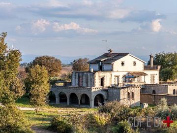 Villa in vendita a Piansano VT