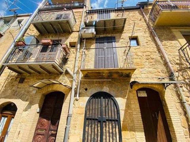 Casa indipendente in vendita a Piazza Armerina EN
