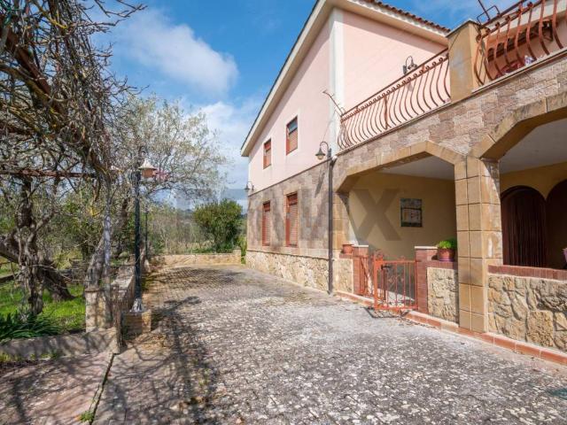 Villa in vendita a Piazza Armerina EN