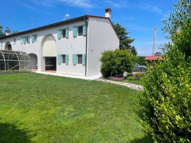 Villa in vendita a Piazzola sul Brenta PD