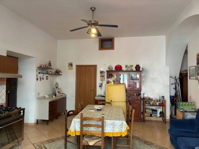 Villa in vendita a Piedimonte Etneo CT