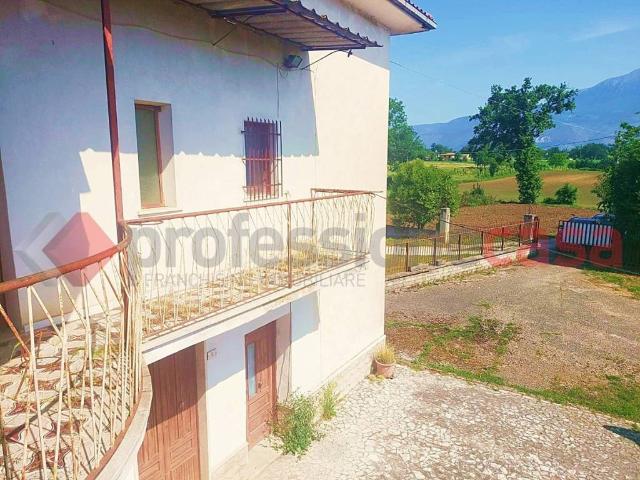 Villa in vendita a Piedimonte San Germano FR