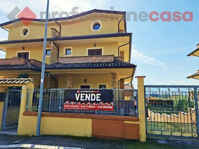 Villa in vendita a Piedimonte San Germano FR