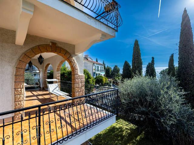 Villa in vendita a Pietra Ligure SV