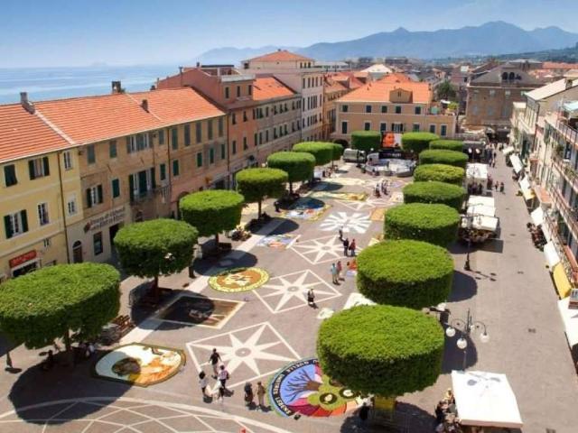 Villa in vendita a Pietra Ligure SV