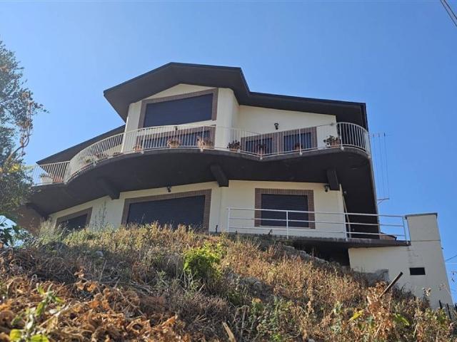 Villa in vendita a Pietraferrazzana CH