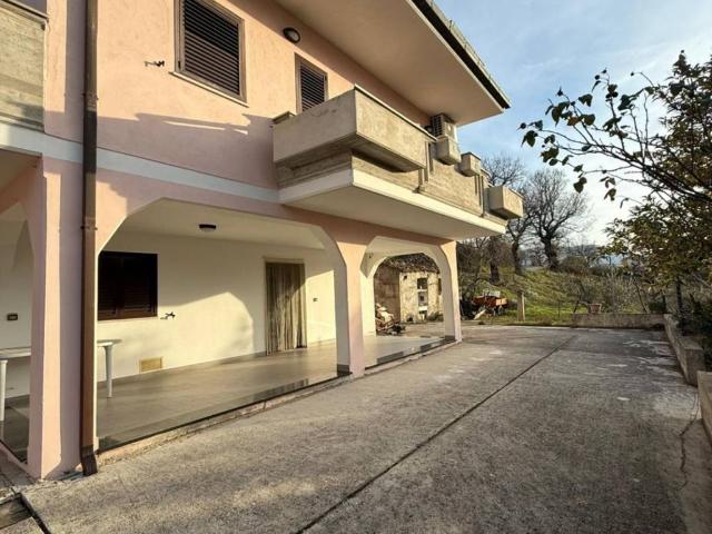 Villa in vendita a Pietranico PE