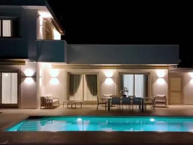 Villa in vendita a Pietrasanta