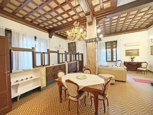 Villa in vendita a Pietrasanta