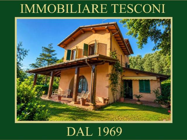 Villa in vendita a Pietrasanta LU