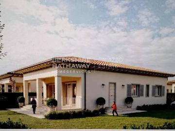 Villa in vendita a Pietrasanta LU
