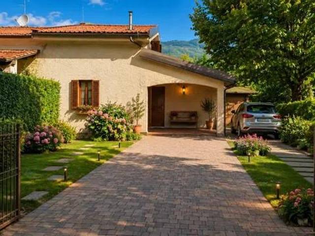 Villa in vendita a Pietrasanta LU