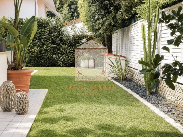 Villa in vendita a Pietrasanta LU