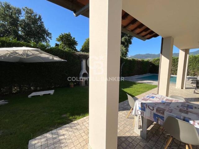 Villa in vendita a Pietrasanta LU