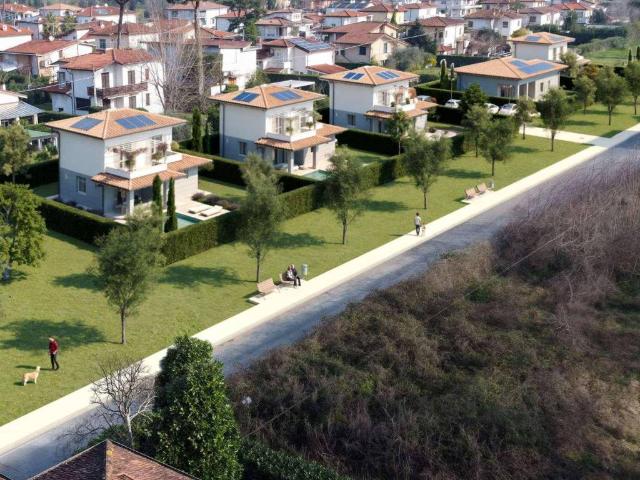 Villa in vendita a Pietrasanta LU