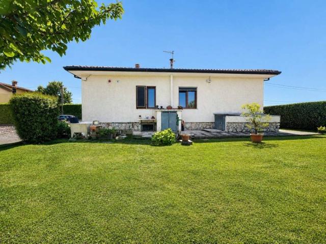 Villa in vendita a Pietrasanta LU