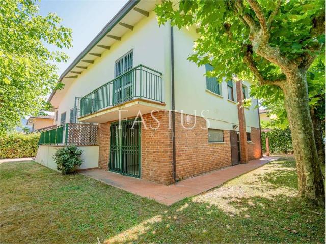 Villa in vendita a Pietrasanta LU