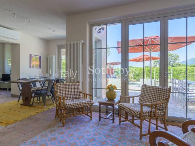 Villa in vendita a Pietrasanta LU