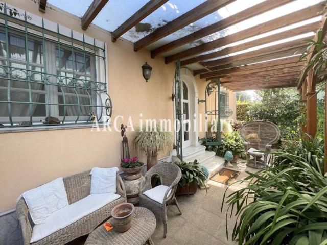 Villa in vendita a Pietrasanta LU