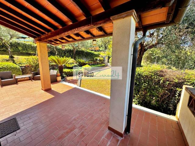 Villa in vendita a Pietrasanta LU