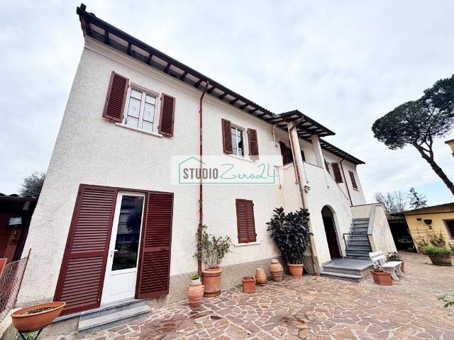 Villa in vendita a Pietrasanta LU