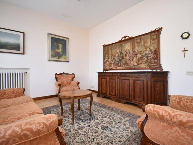 Villa in vendita a Pietrasanta LU