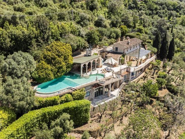 Villa in vendita a Pietrasanta LU