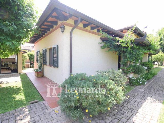 Villa in vendita a Pietrasanta LU