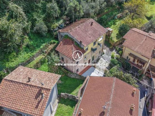 Villa in vendita a Pietrasanta LU