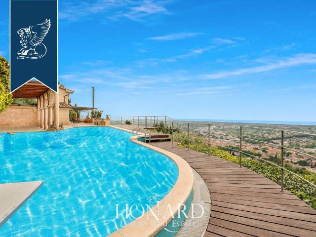 Villa in vendita a Pietrasanta LU
