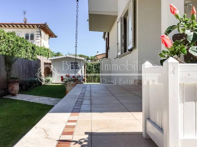 Villa in vendita a Pietrasanta LU