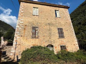 Villa in vendita a Pietrasanta LU