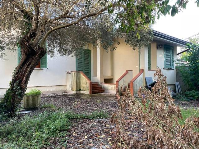 Villa in vendita a Pietrasanta LU