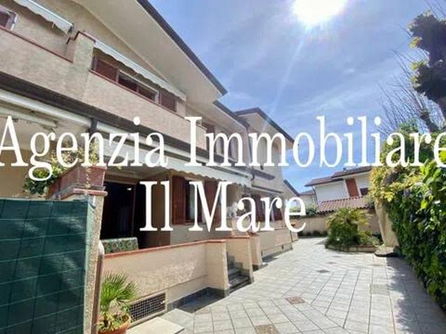 Villa in vendita a Pietrasanta LU