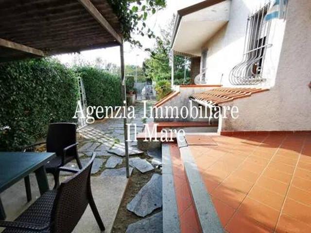 Villa in vendita a Pietrasanta LU