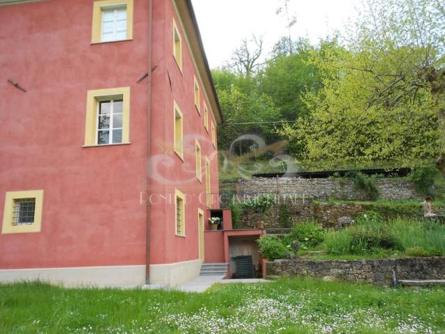 Villa in vendita a Pietrasanta LU