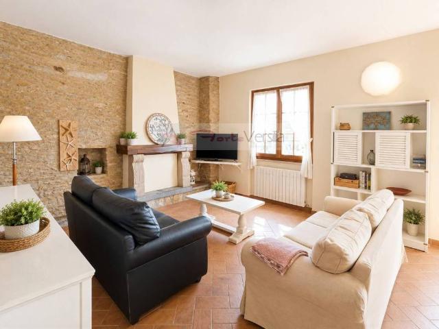 Villa in vendita a Pietrasanta LU